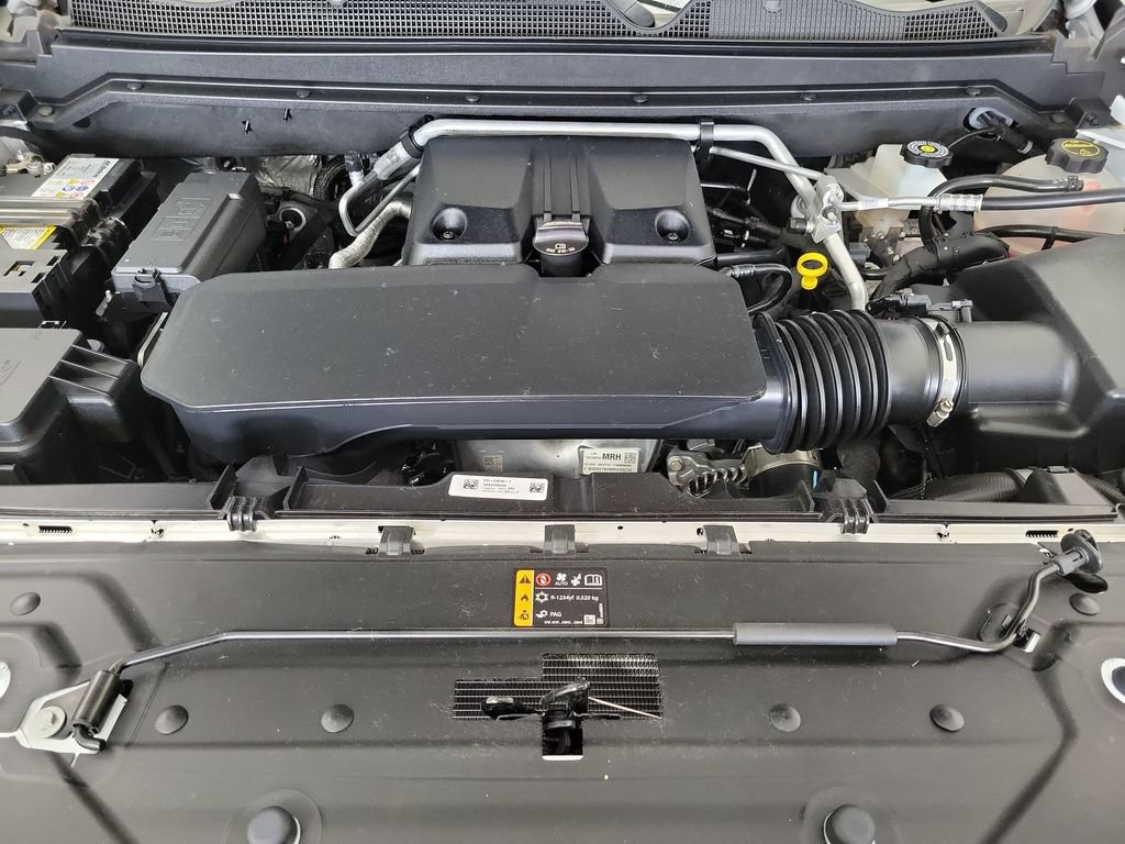 Certified 2024 Chevrolet Colorado Trail Boss w/ LPO, Dark Essentials Package AWD/4WD image 23