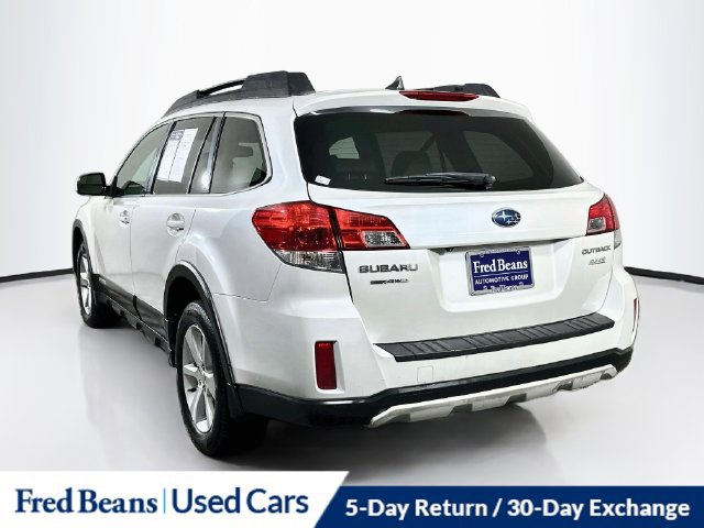 Used 2014 Subaru Outback 2.5i Limited w/ Moonroof Package AWD/4WD image 7