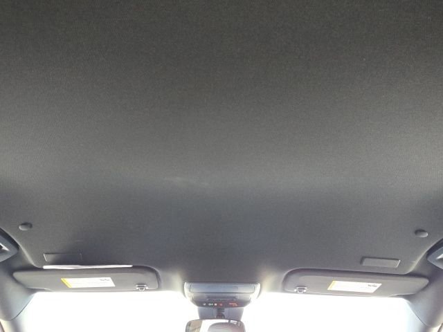 Used 2024 Chevrolet Traverse Z71 image 41