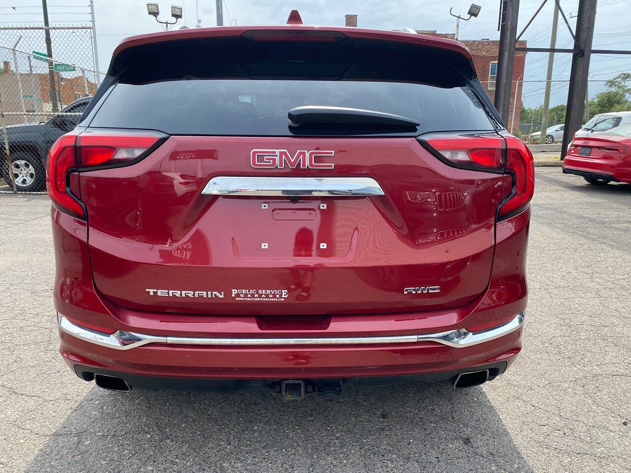 Used 2018 GMC Terrain Denali w/ Driver Alert Package II image 9