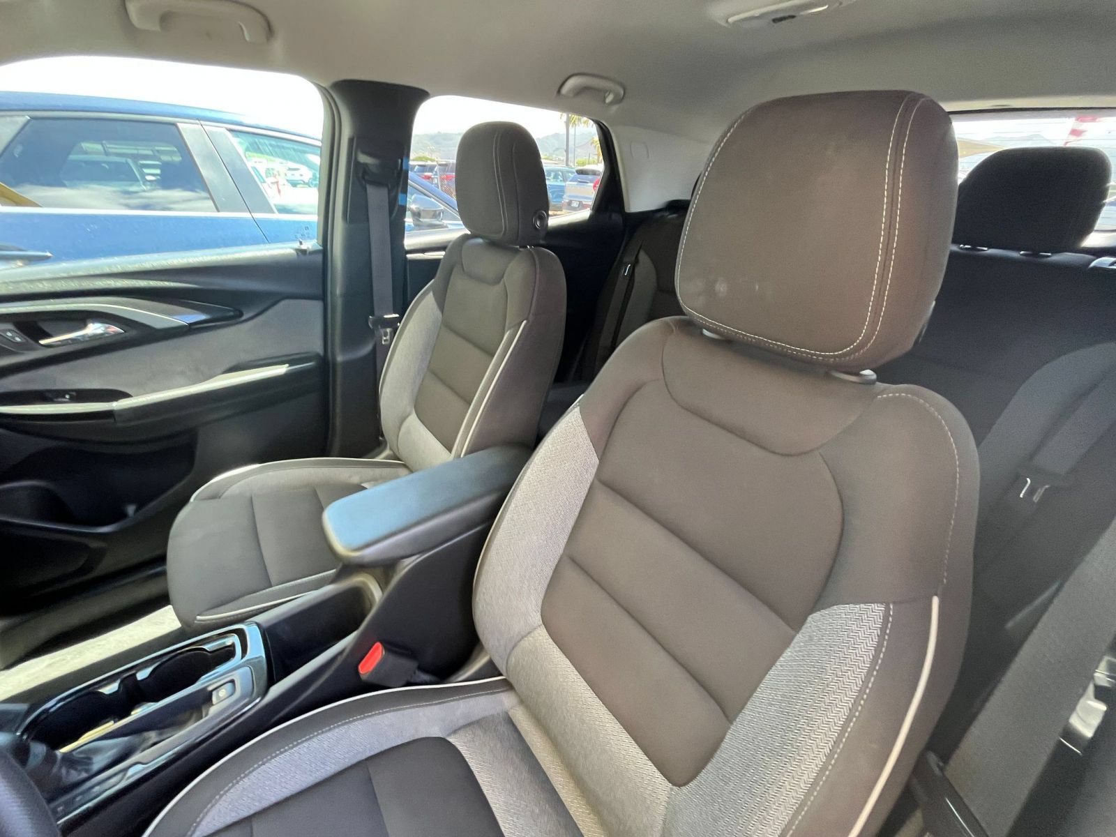 Used 2023 Chevrolet TrailBlazer LT w/ Convenience Package FWD image 35