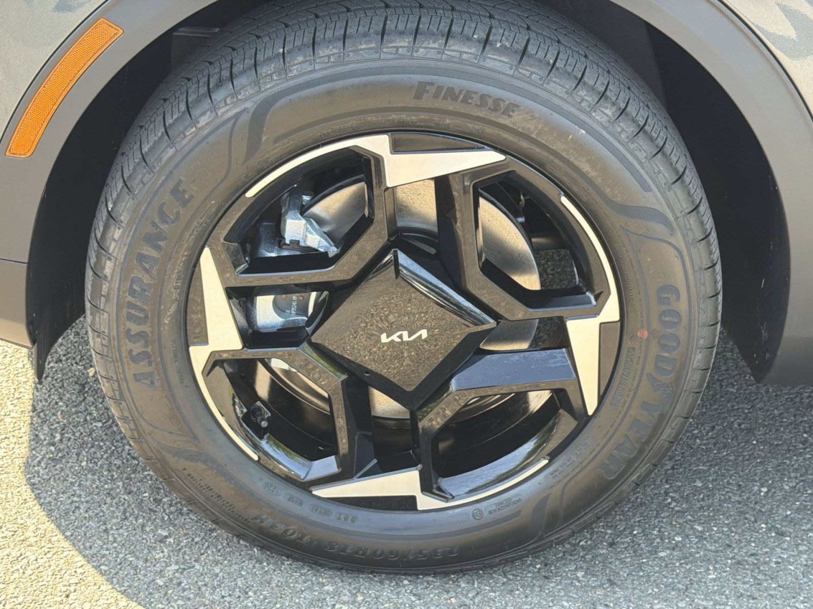 New 2027 Kia Sportage EX AWD/4WD image 16