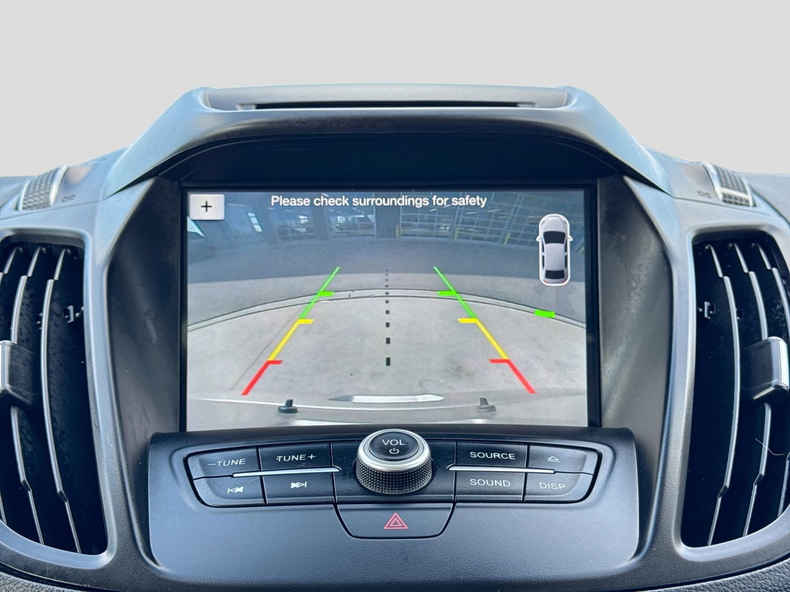 Used 2017 Ford Escape SE w/ Equipment Group 201A image 28