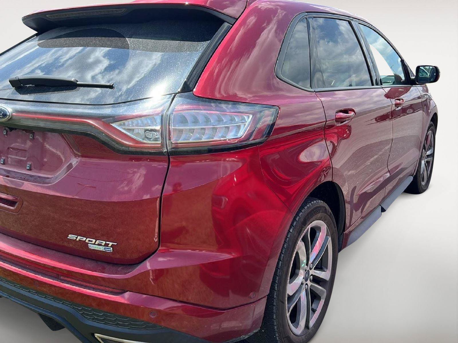 Used 2017 Ford Edge Sport w/ Equipment Group 401A AWD/4WD image 18