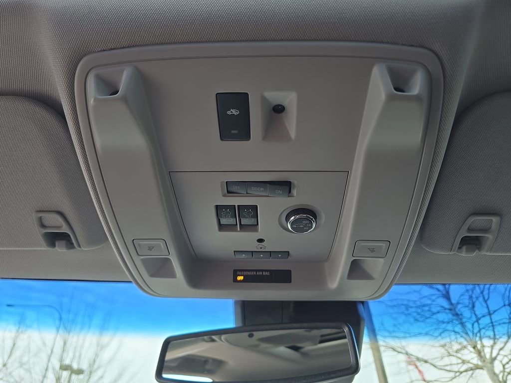 Certified 2018 Chevrolet Suburban Premier image 22