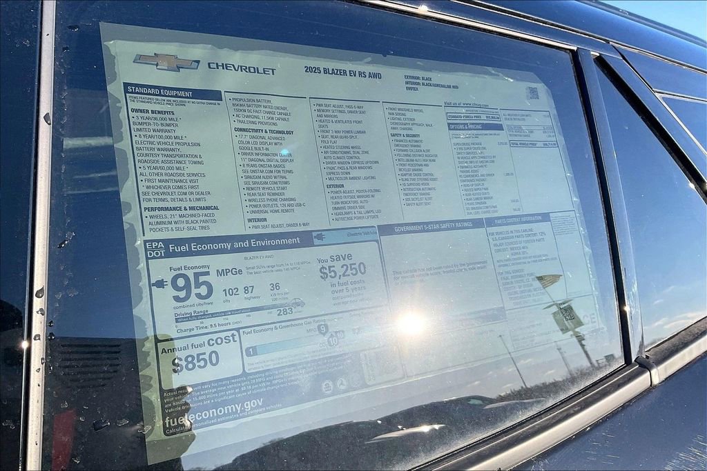 New 2025 Chevrolet Blazer EV RS w/ Super Cruise Package AWD/4WD image 16