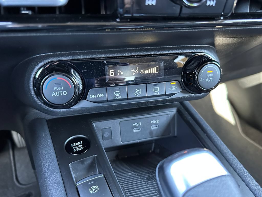 Used 2026 Nissan Kicks SV FWD image 32