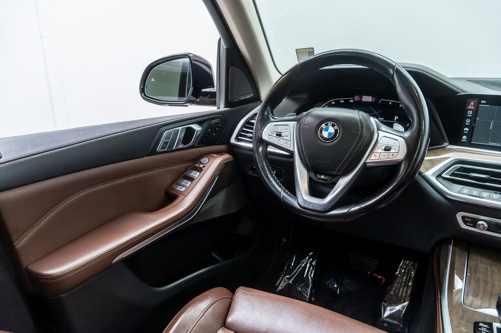 Used 2020 BMW X7 xDrive50i w/ Dynamic Handling Package AWD/4WD image 37