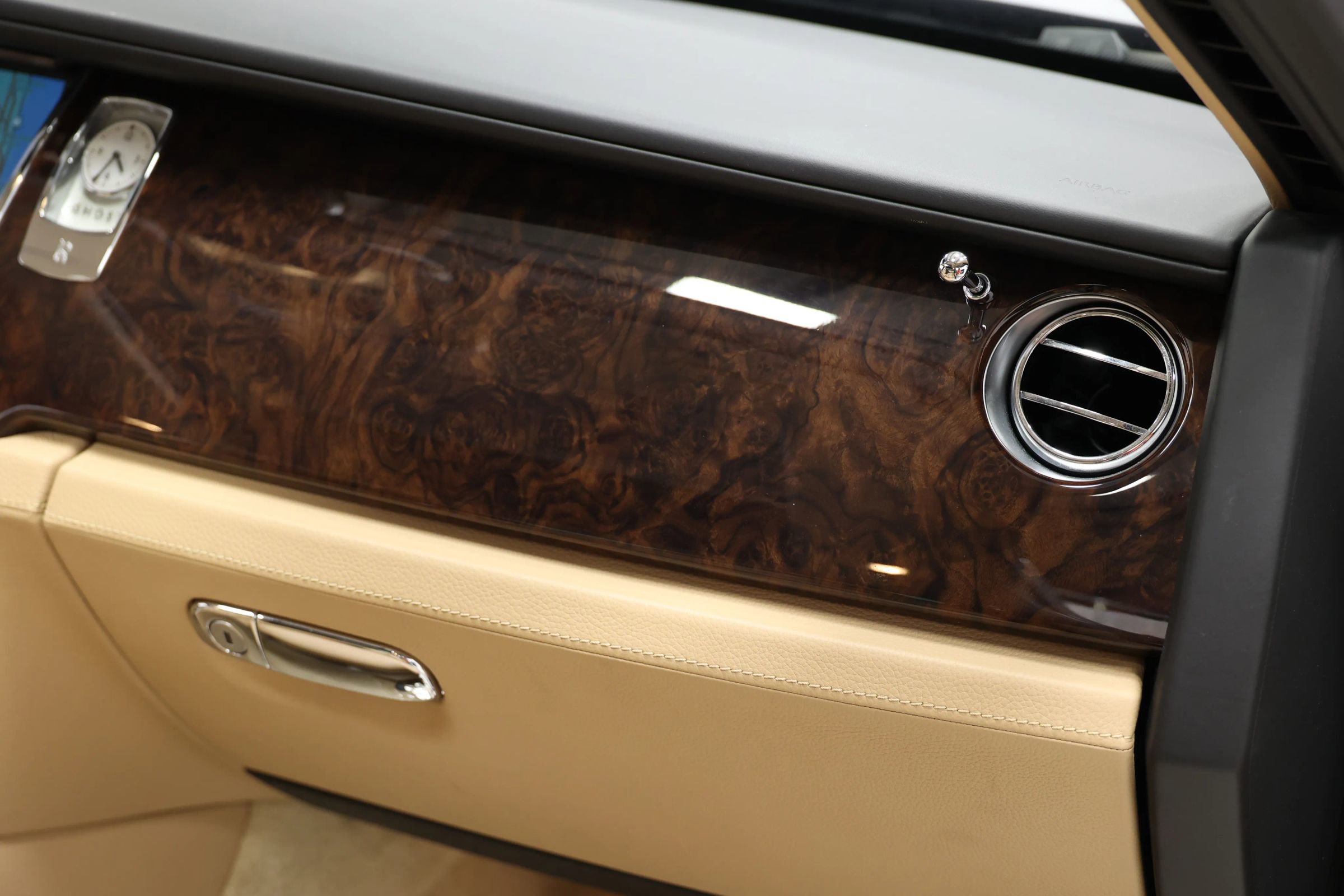 Used 2011 Rolls-Royce Ghost Sedan 4D image 91