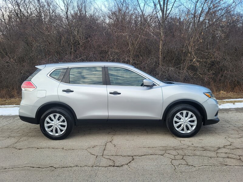 Used 2016 Nissan Rogue S image 6