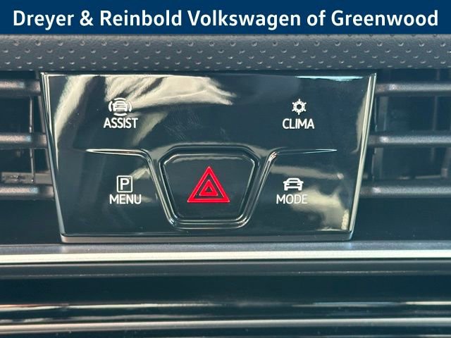 New 2026 Volkswagen Atlas Cross Sport SE image 18