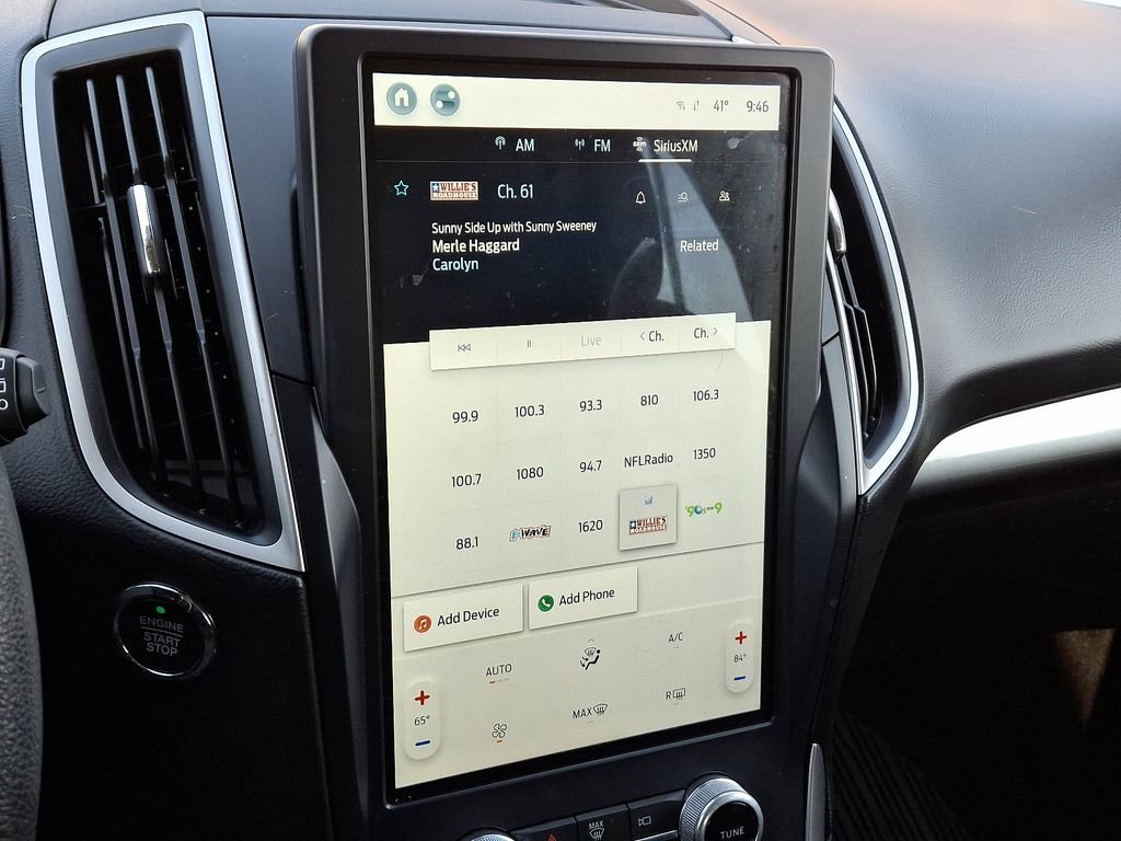 Used 2022 Ford Edge SE w/ Black Appearance Package image 17