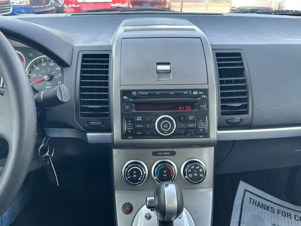 Used 2011 Nissan Sentra 2.0 S FWD image 16