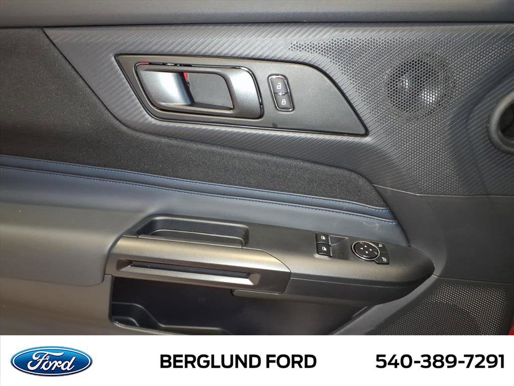 New 2026 Ford Mustang Dark Horse image 12