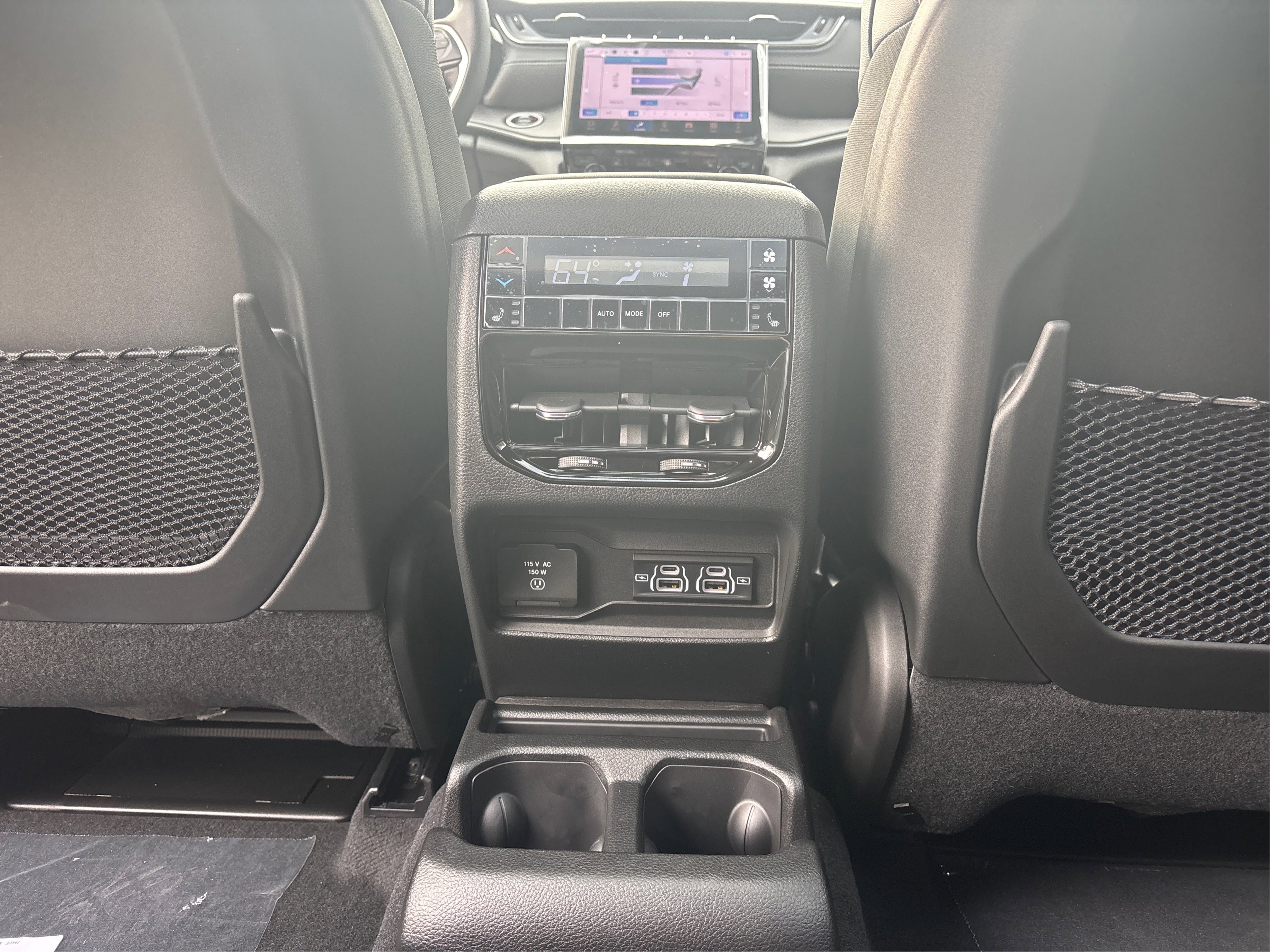 New 2025 Jeep Grand Cherokee L Limited image 24