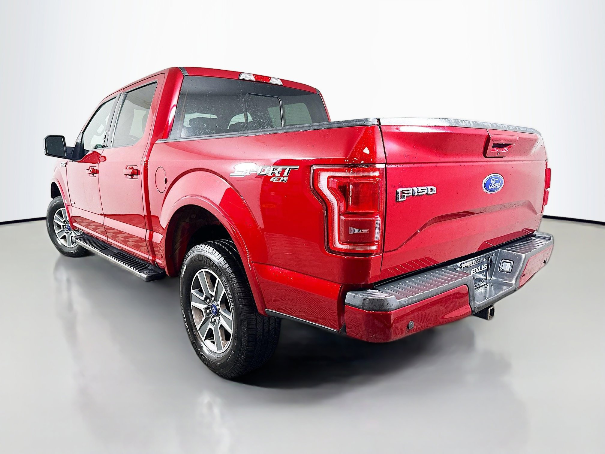 Used 2016 Ford F150 Lariat image 5