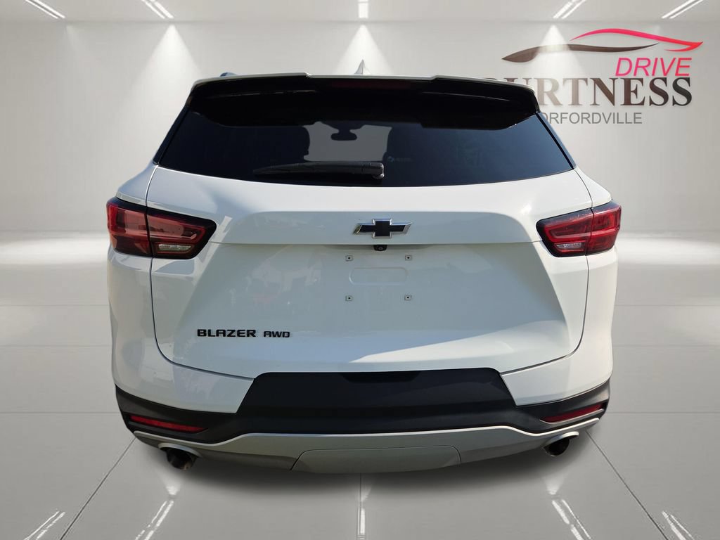 Certified 2024 Chevrolet Blazer LT w/ Midnight/Sport Edition AWD/4WD image 7