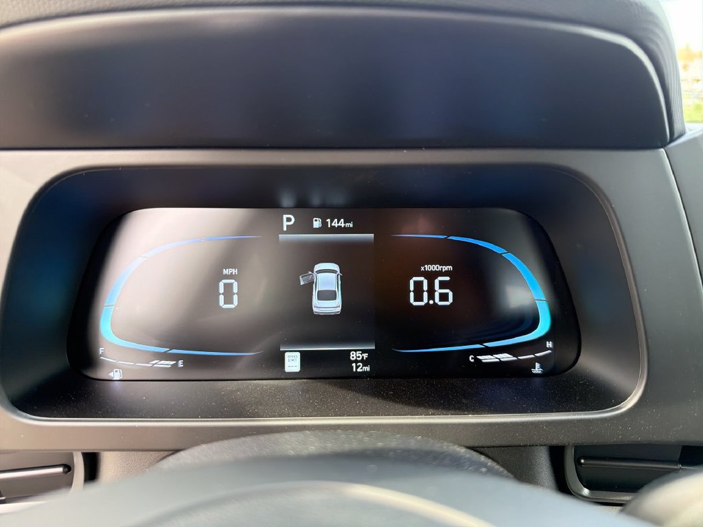 New 2026 Hyundai Elantra Sport FWD image 10