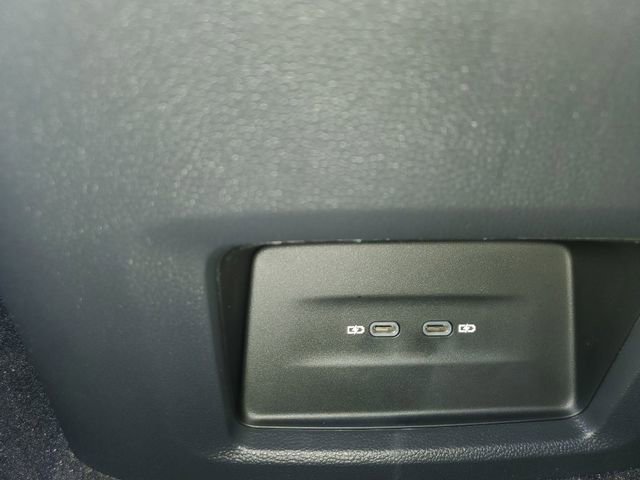 New 2026 Volkswagen Atlas Cross Sport SE image 16