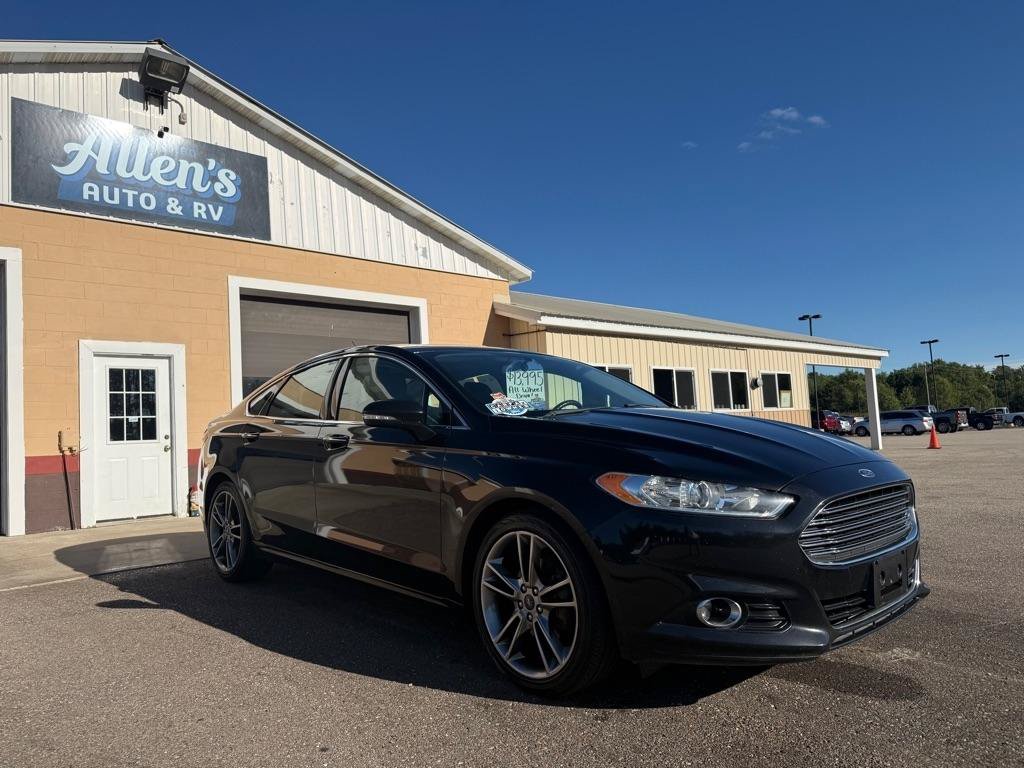 Used 2016 Ford Fusion Titanium AWD/4WD image 3