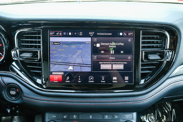 Used 2024 Dodge Durango GT RWD image 26