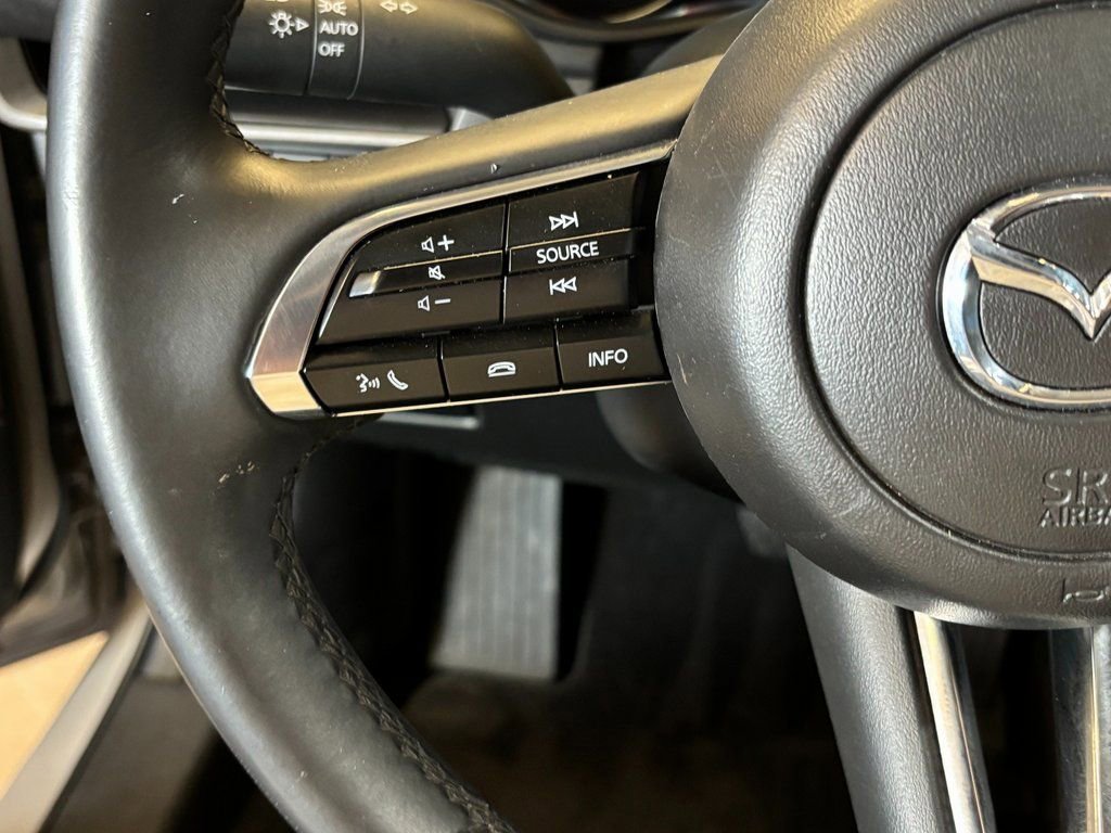 Used 2024 MAZDA MAZDA3 s FWD image 9