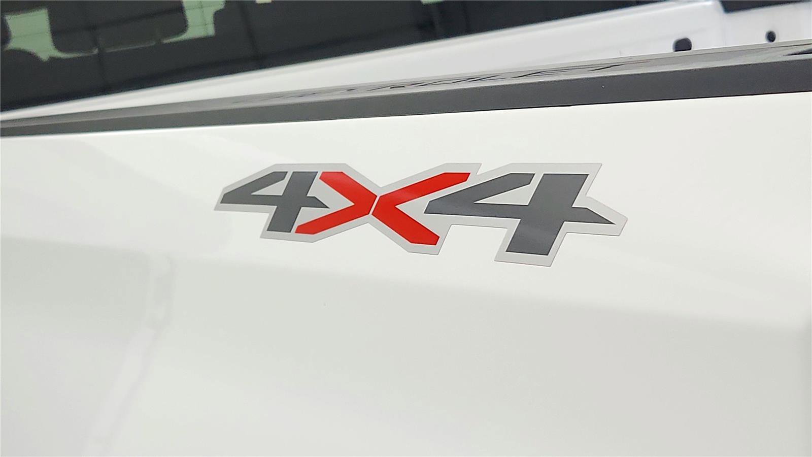 Used 2023 Chevrolet Silverado 1500 LT image 26