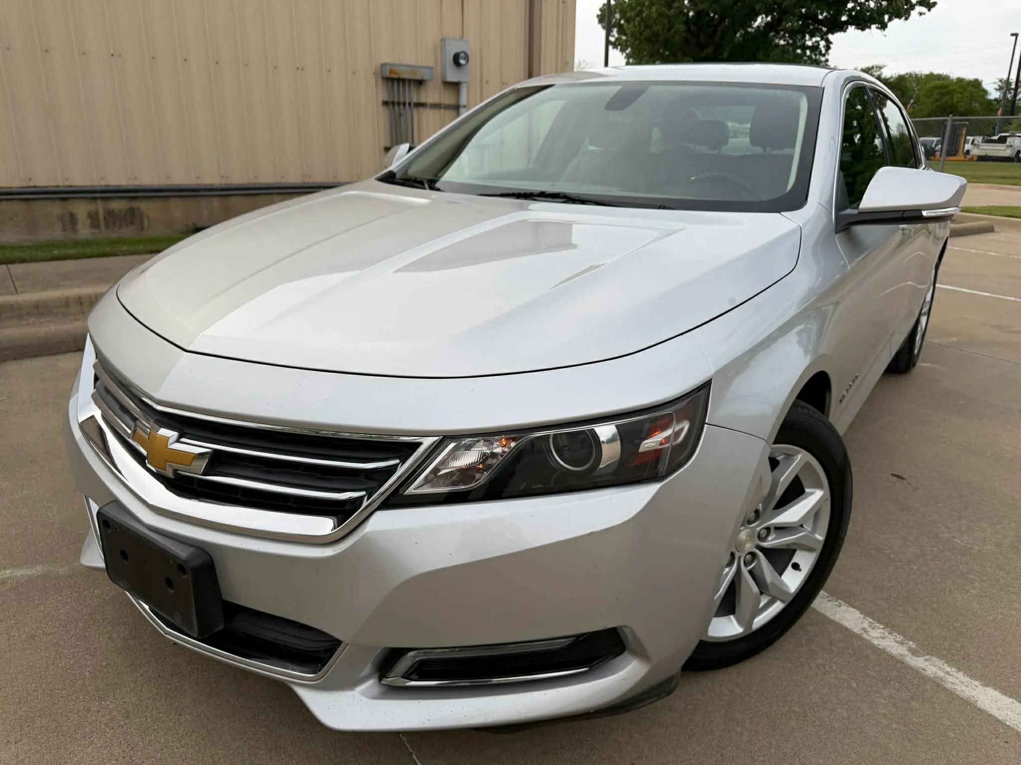 Used 2019 Chevrolet Impala LT image 1