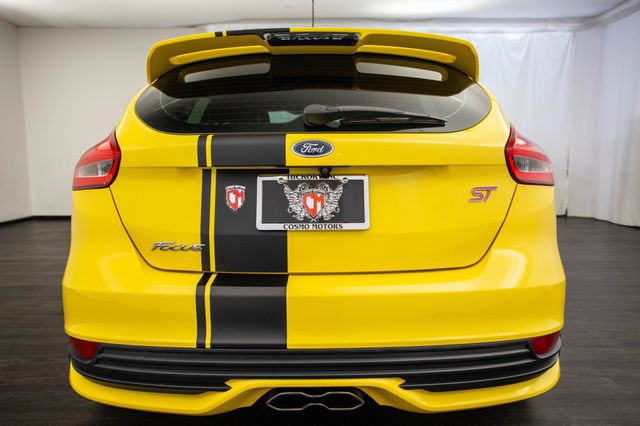 Used 2017 Ford Focus ST w/ Equipment Group 402A image 37