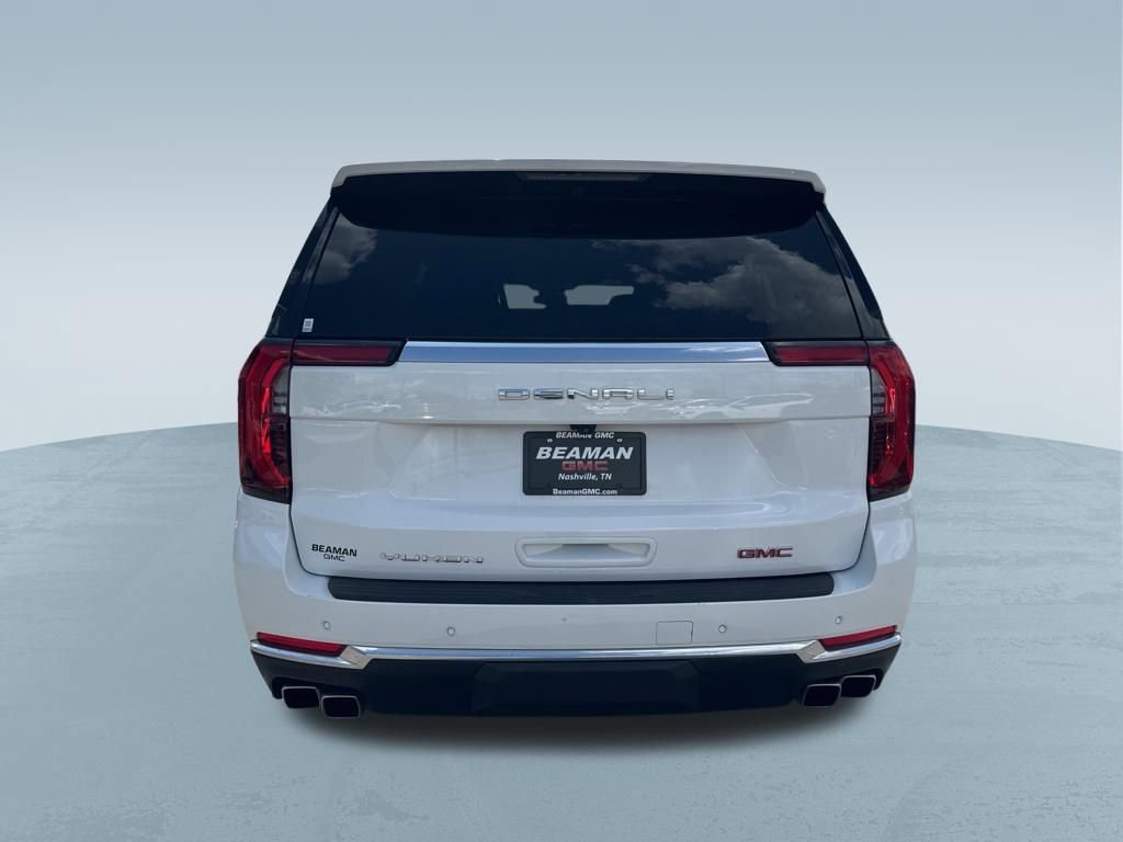 Used 2025 GMC Yukon XL Denali AWD/4WD image 7