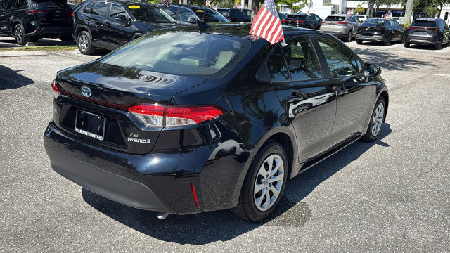 Used 2024 Toyota Corolla LE FWD image 10
