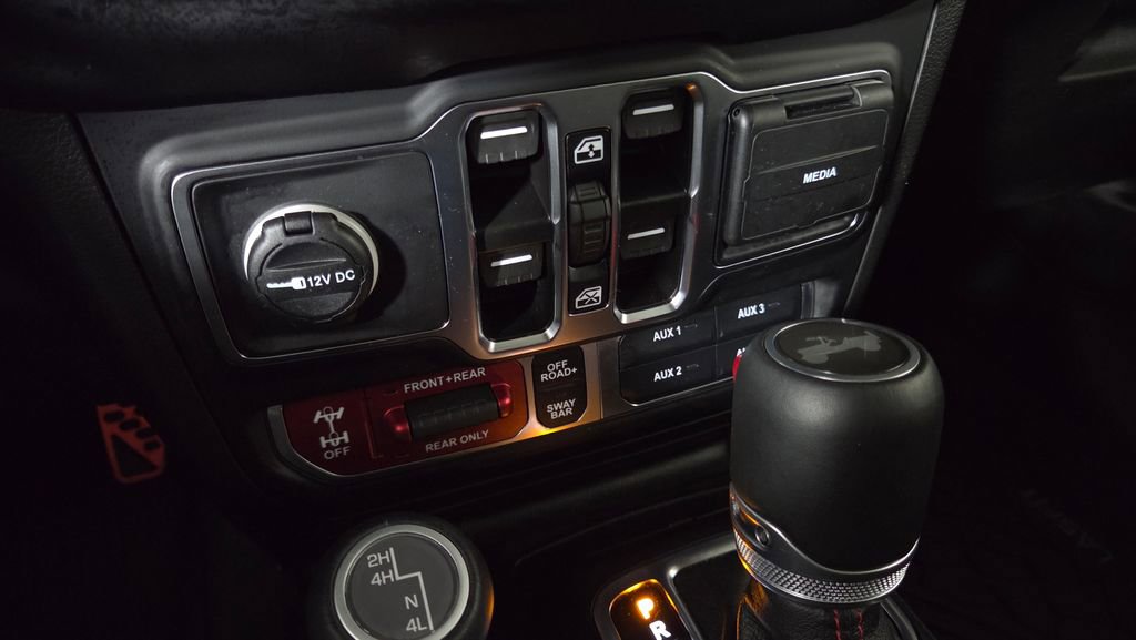 Used 2023 Jeep Wrangler Rubicon w/ Xtreme 35 Tire Package image 28