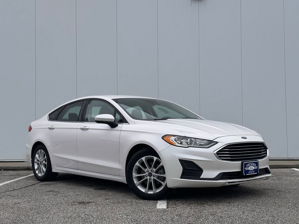 Used 2020 Ford Fusion SE image 6