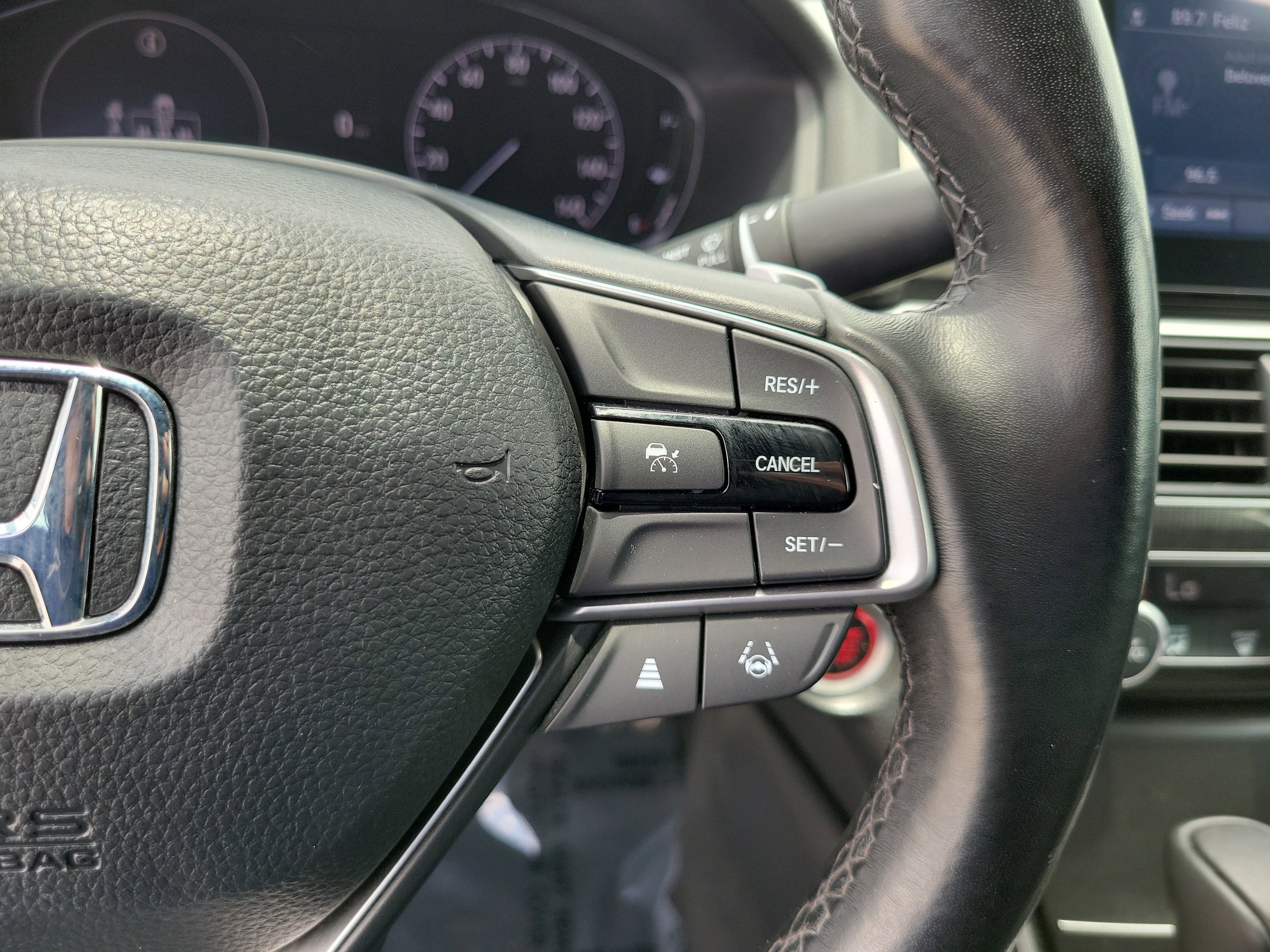 Used 2021 Honda Accord Sport image 21