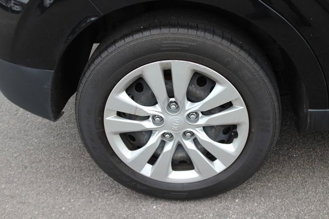 Used 2021 Kia Soul LX image 32