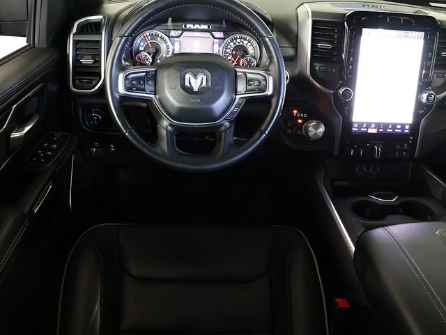 Used 2023 RAM 1500 Laramie AWD/4WD image 3