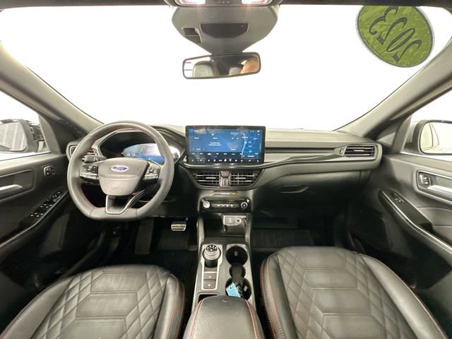 Used 2023 Ford Escape ST-Line Elite w/ Premium Technology Package AWD/4WD image 3