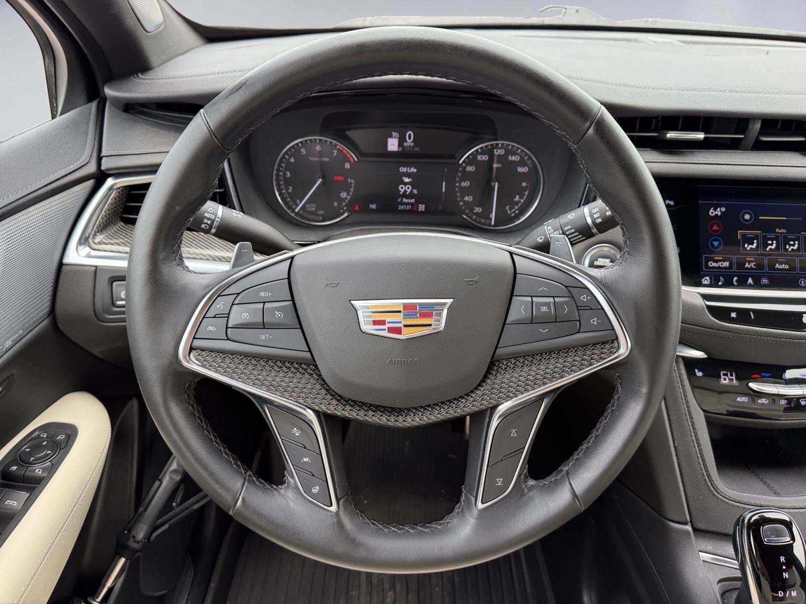 Used 2023 Cadillac XT5 Sportv w/ LPO, Floor Liner Package AWD/4WD image 22