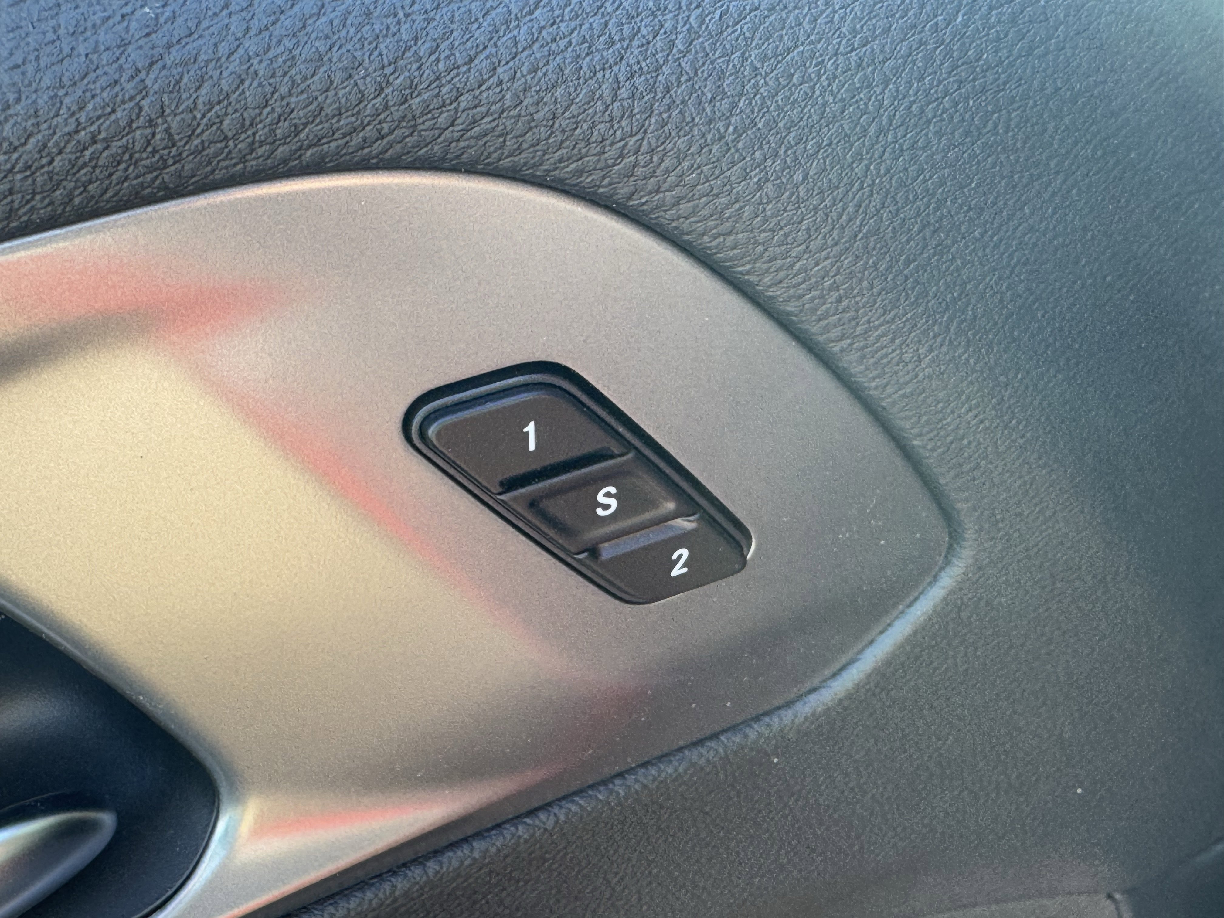 New 2026 Chrysler Pacifica Select image 12