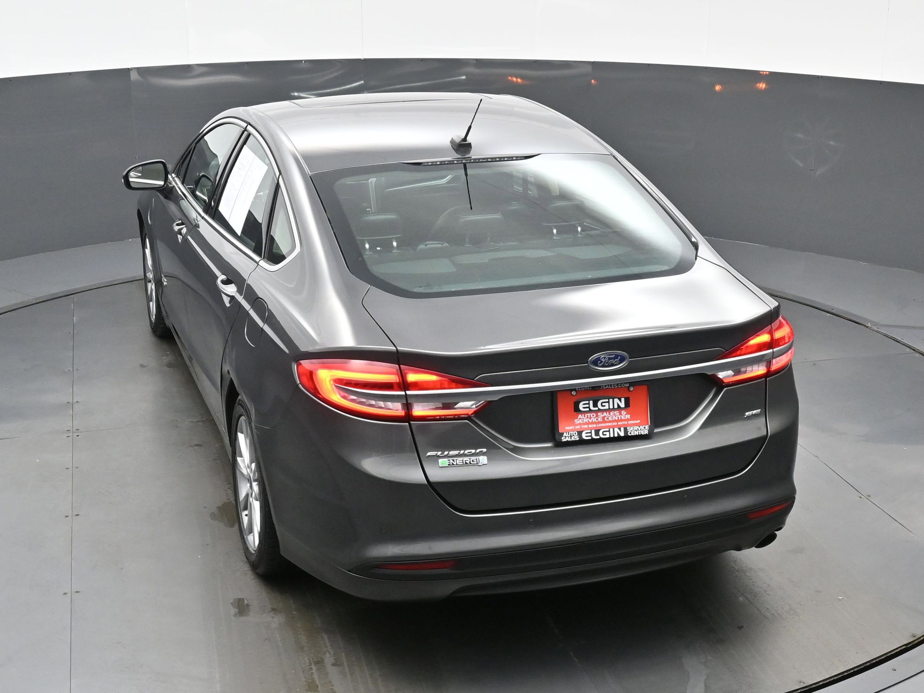 Used 2017 Ford Fusion Energi SE image 37