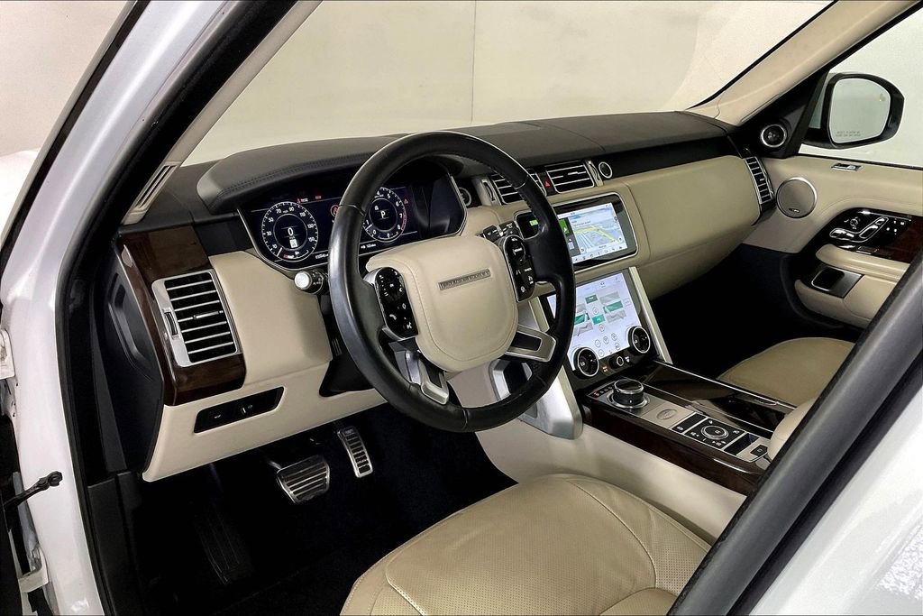 Used 2022 Land Rover Range Rover Westminster Edition image 14