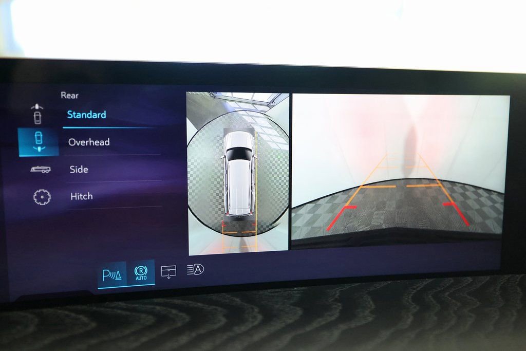 Used 2026 Cadillac Escalade ESV Sport w/ Touring Package image 34