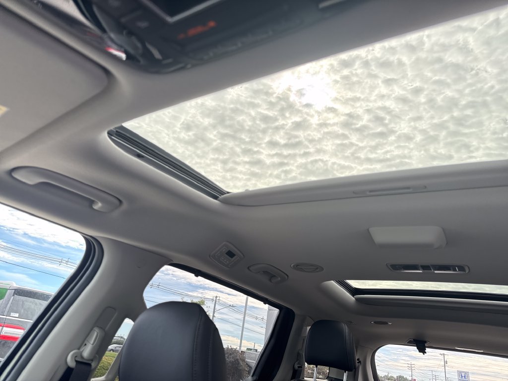 New 2027 Kia Carnival SX FWD image 25