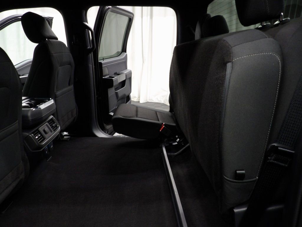 Used 2024 Ford F150 XLT w/ XLT Black Appearance Package image 13