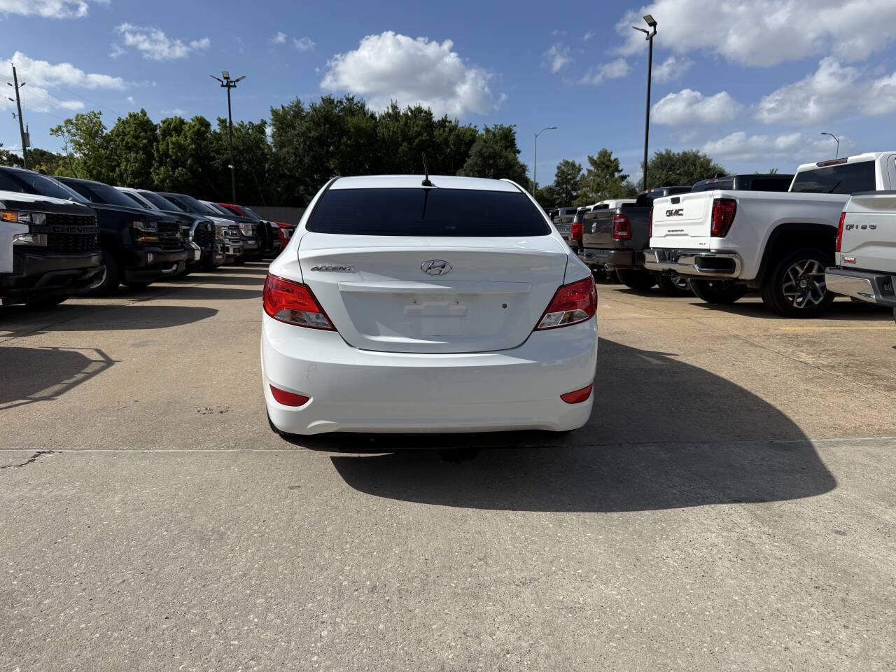 Used 2017 Hyundai Accent SE FWD image 36