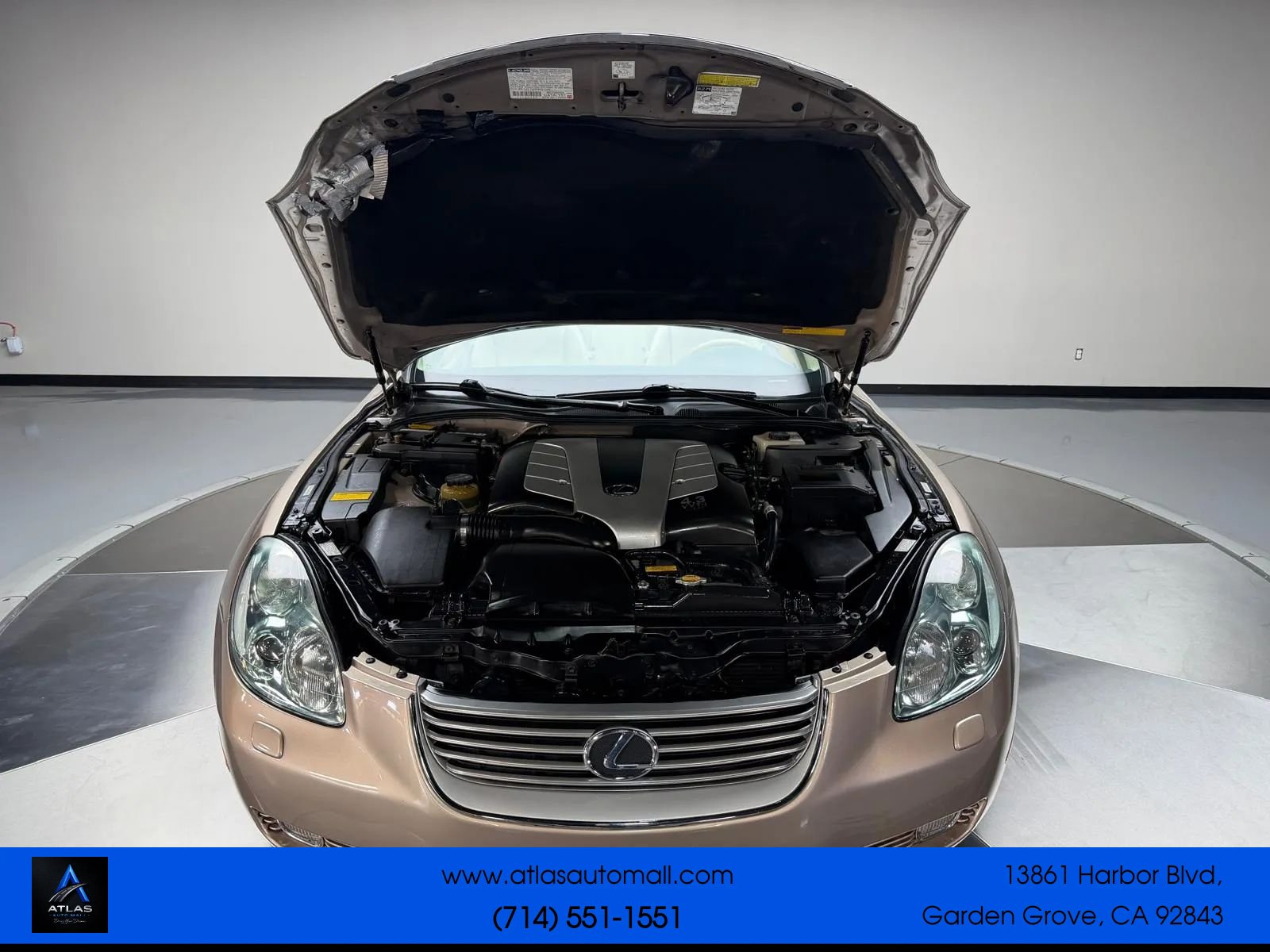 Used 2003 Lexus SC 430 Convertible RWD image 3