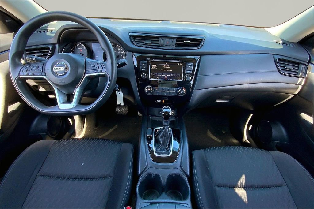 Used 2018 Nissan Rogue S image 7