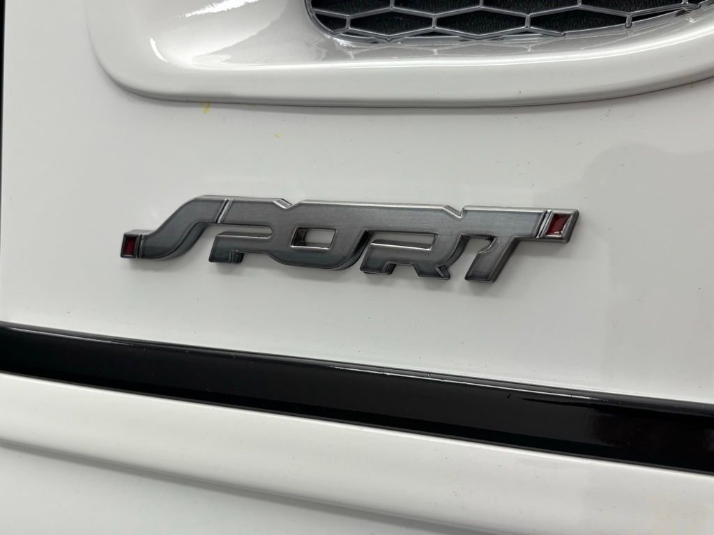 New 2025 GMC Savana 2500 Extended w/ Driver Convenience Package image 19