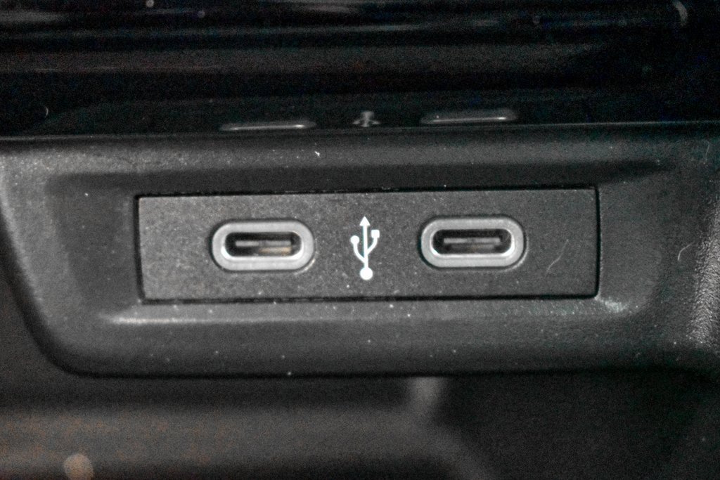 Used 2025 Volkswagen Jetta SE image 25