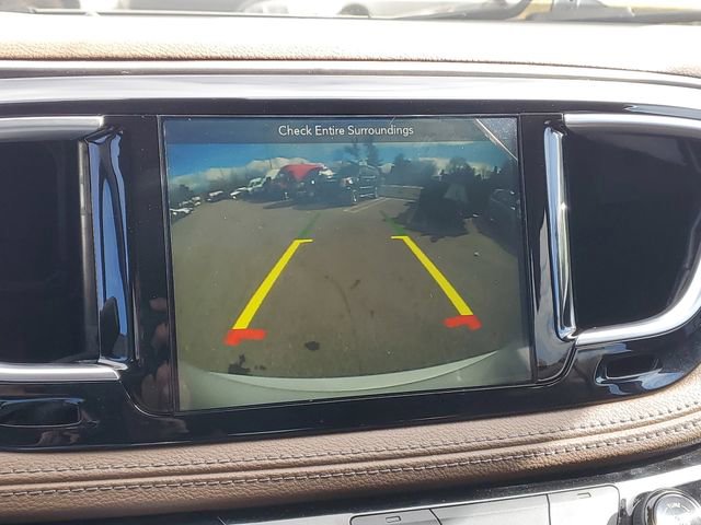 Used 2017 Chrysler Pacifica Limited w/ UConnect Theater Package image 24